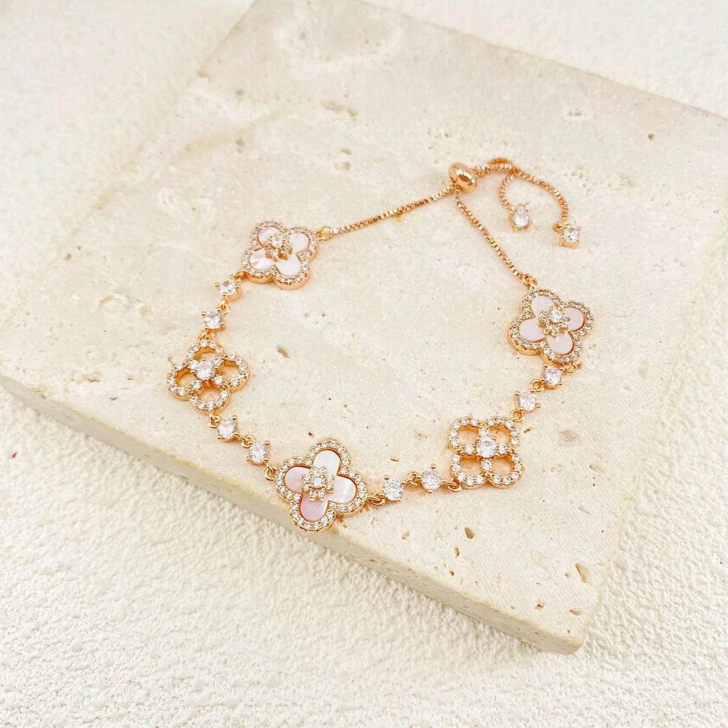 Pulsera Flor de la Suerte